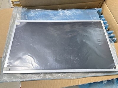 LM315WR2-SSB1 LG Display 32&quot; 3840 ((RGB) × 2160 UHD 139PPI 450 cd/m2 จอ LCD อินดัสทรี