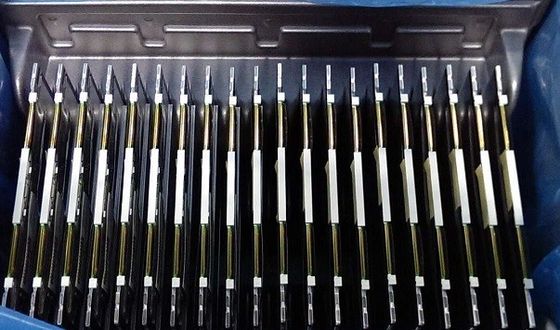 1024x768 TFT LCD Panel LTD104EDZS 45 cd/m2 (ประเภท) 024 ((RGB) × 768, XGA 123PPI