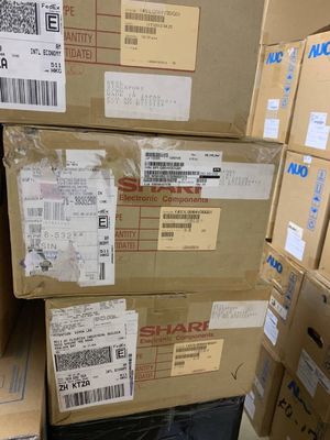 6.4 นิ้ว A-Si 350cd/m2 640×480 124PPI TFT LCD Panel LQ064V3DG01